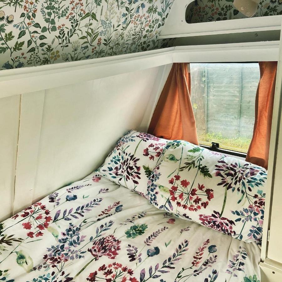 Cosy Caravan At Carrigeen Glamping Hotel Kilkenny Ngoại thất bức ảnh